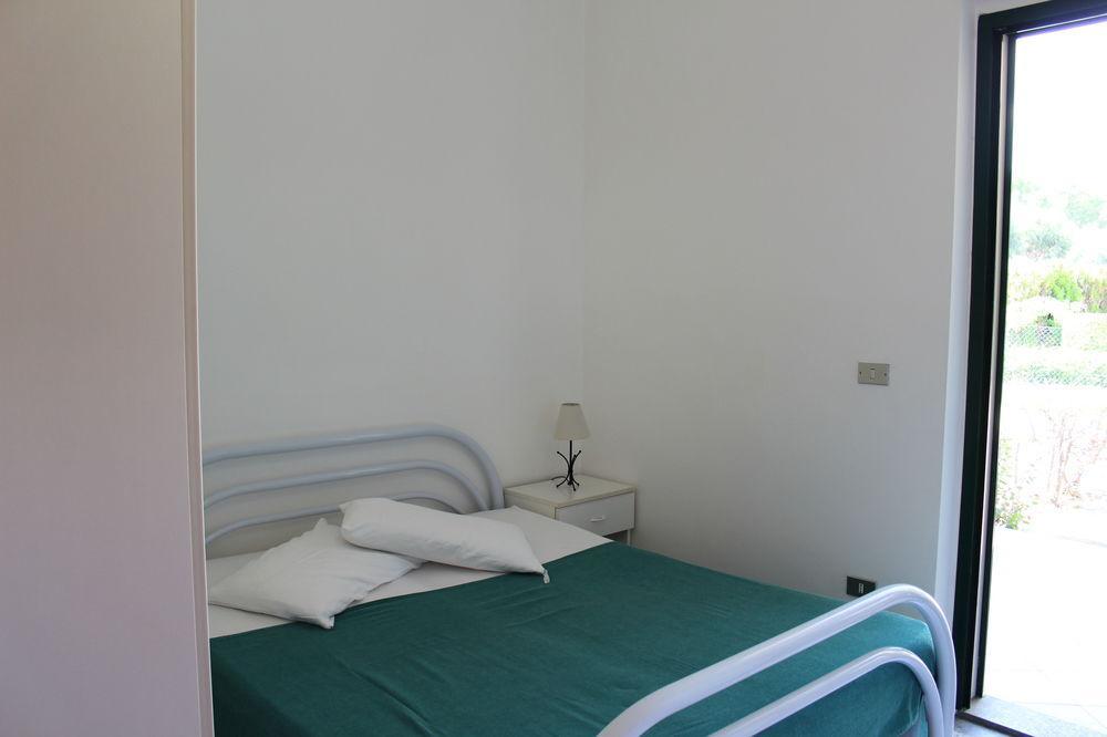 Villaggio Camping Lungomare Cropani Kültér fotó