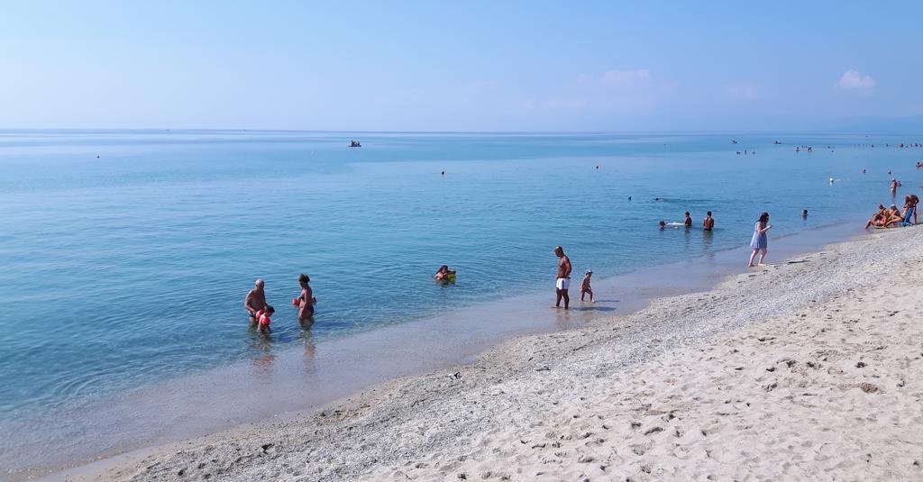Villaggio Camping Lungomare Cropani Kültér fotó